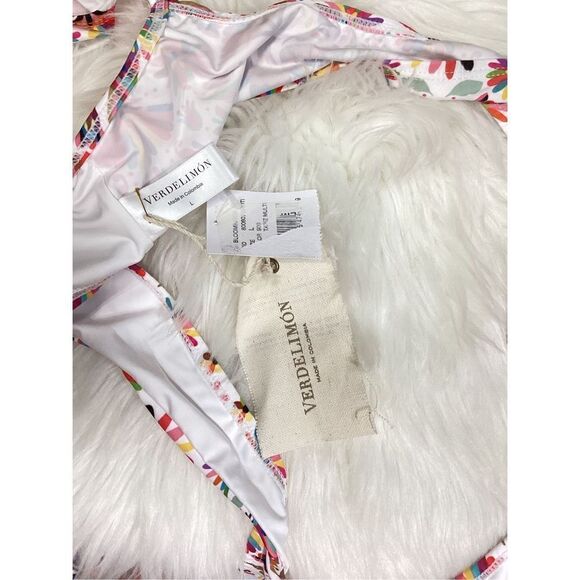New. Verdelimon floral/bird wrap bikini top. Medium. Retails $198 - Picture 8 of 9